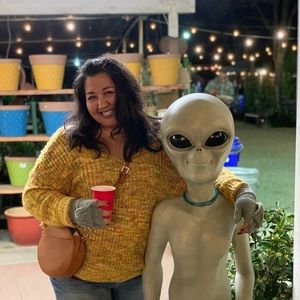 Meet your Posher, Monica